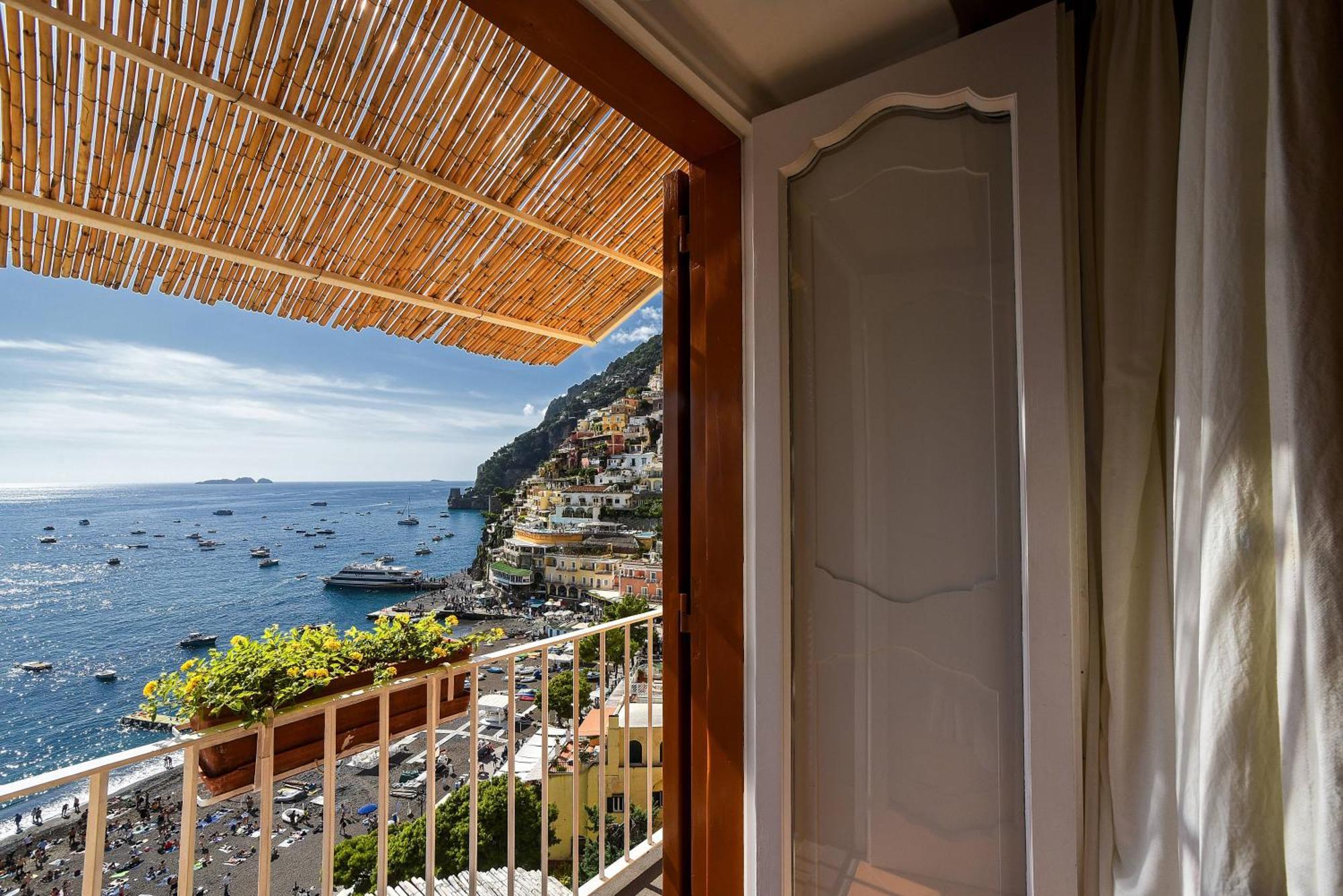Buca Di Bacco Hotel Positano Kültér fotó