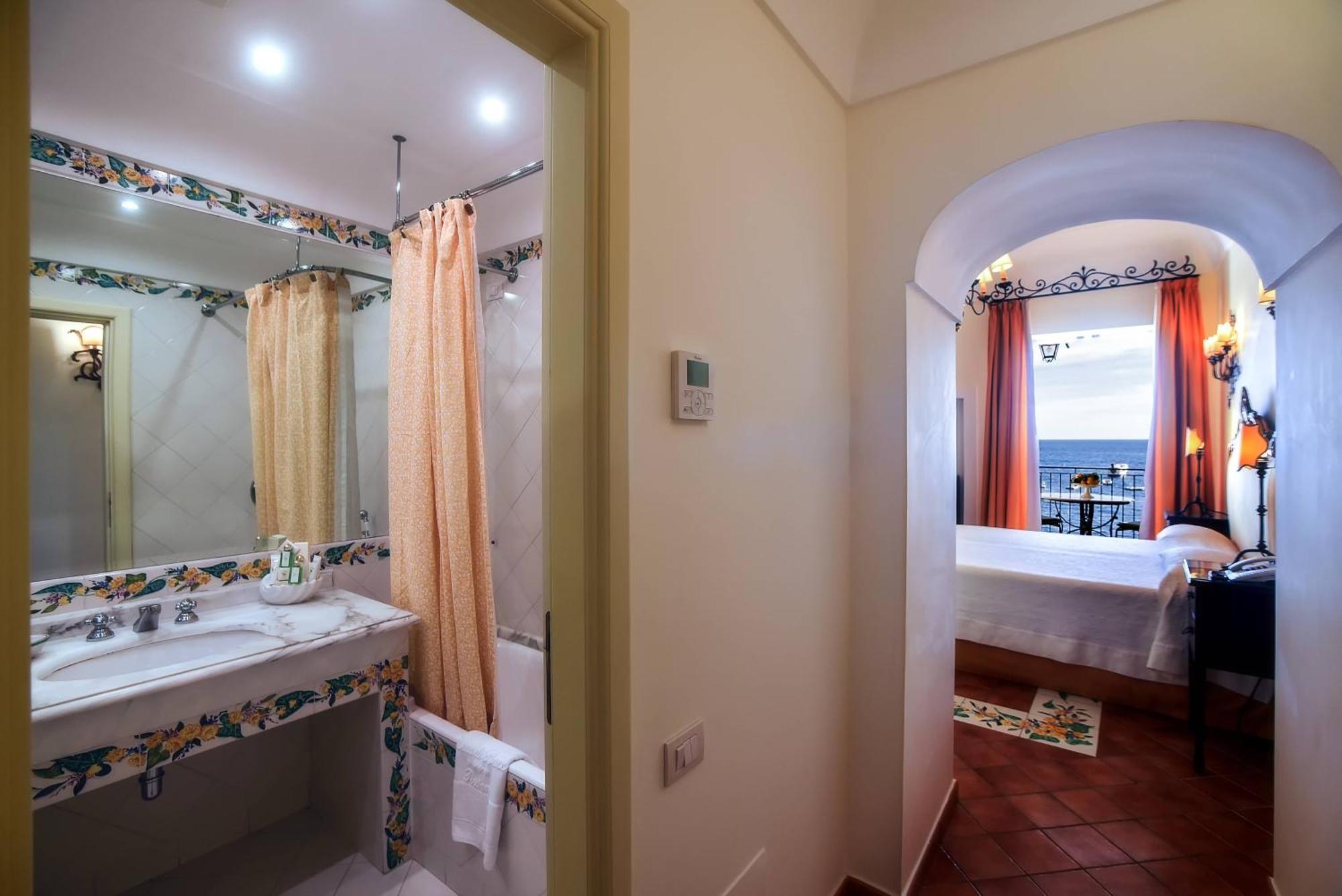 Buca Di Bacco Hotel Positano Kültér fotó